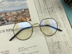 东莞配眼镜的注意事项一般有哪些？